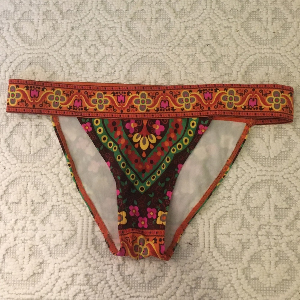 VS swim bottom